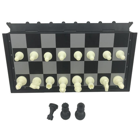 Folding Magnetic Chess Game